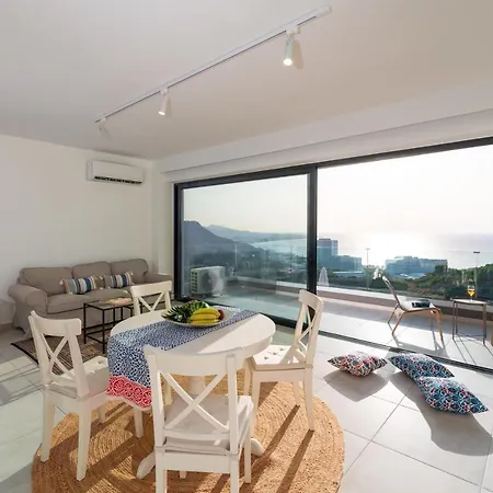 Apartamento Aquarama Pool Apts. *