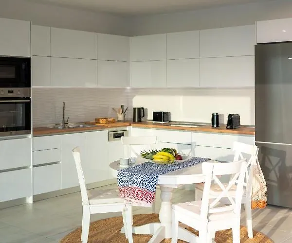 Apartament Aquarama Pool Apts. *