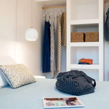 Aquarama Pool Apts. شقة *