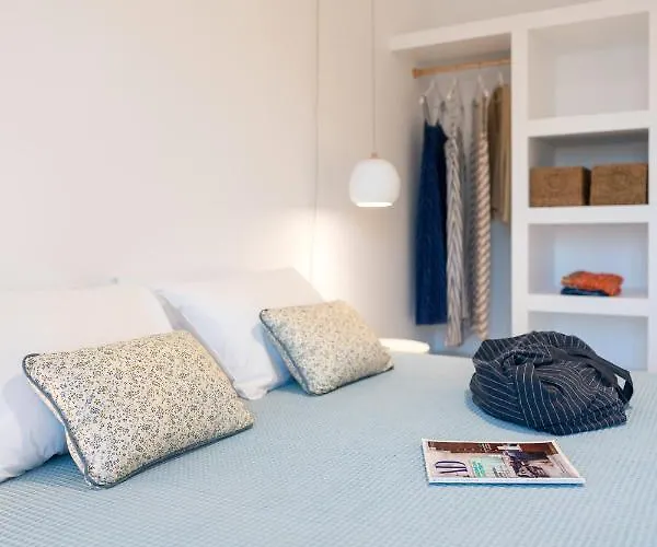 Aquarama Pool Apts. شقة